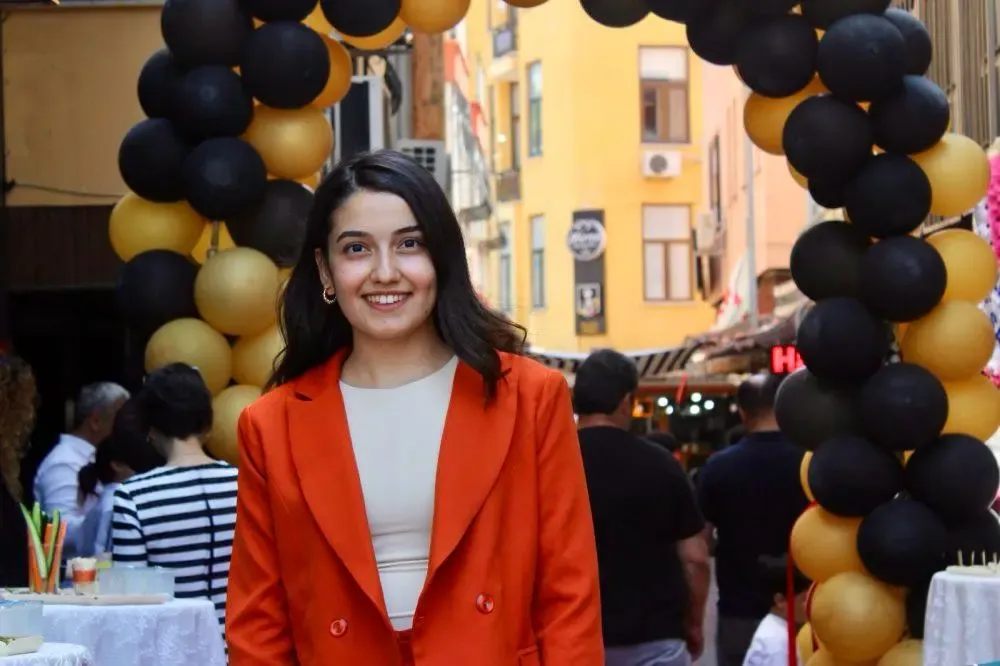 Diyetisyen Hüsna Yılmaz portre fotoğrafı